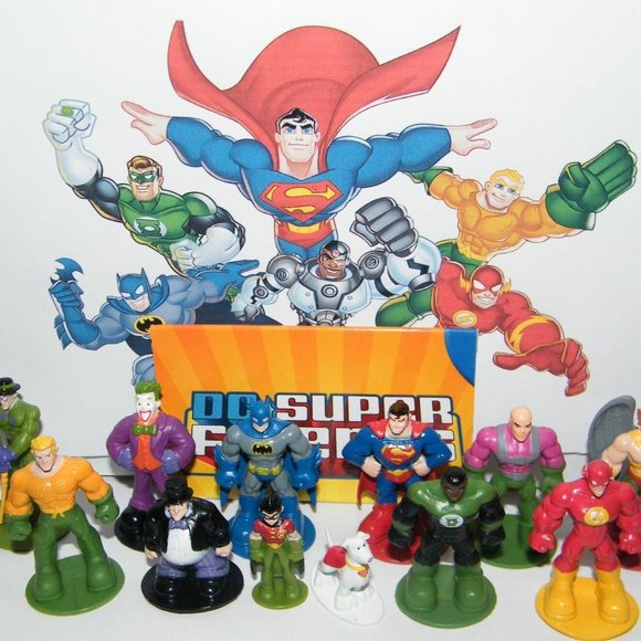 DC Super Friends Figure Set of 12 with Batman Superman,Flash, Joker and More! - Picture 1 of 5